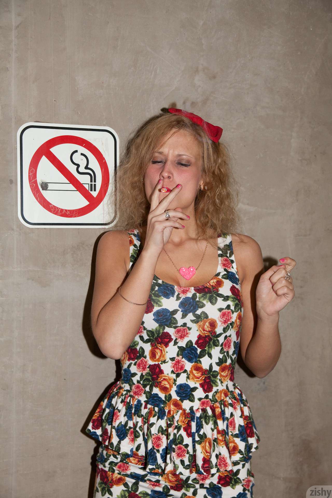 Alice wonder the smoking gun